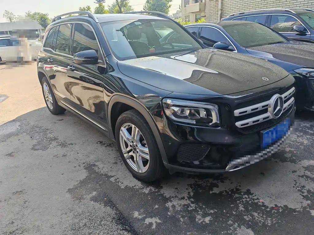 Mercedes-Benz GLB 2022