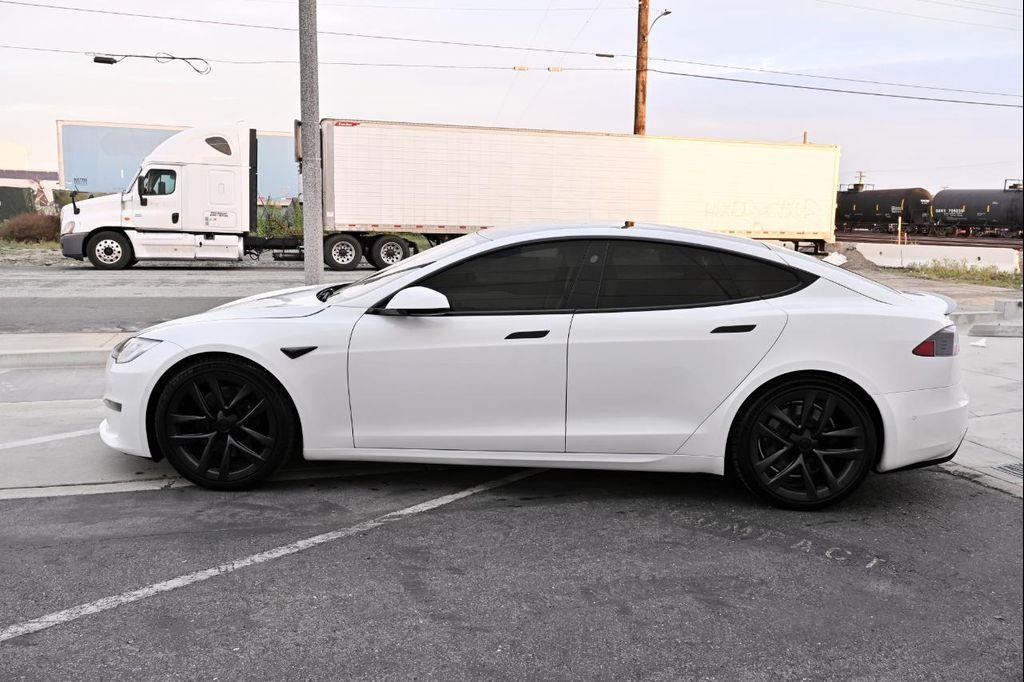 Tesla Model S 2022