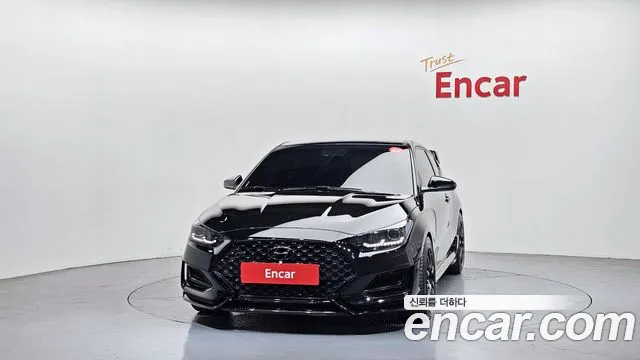 Hyundai Veloster 2021