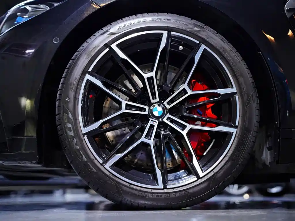BMW M4 2023
