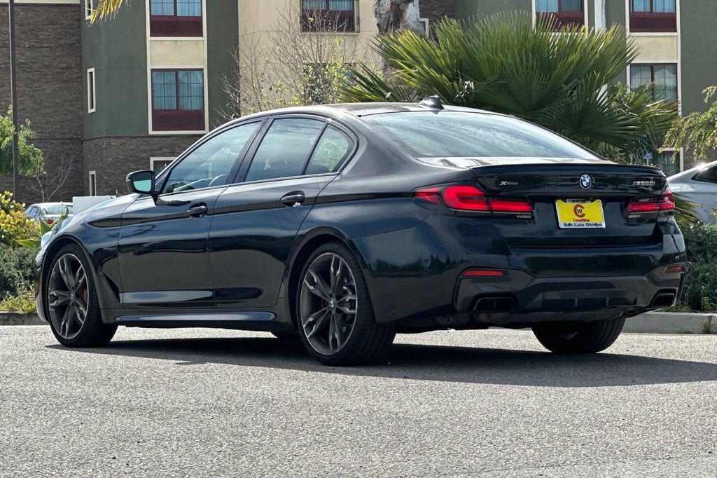 BMW M550 2023