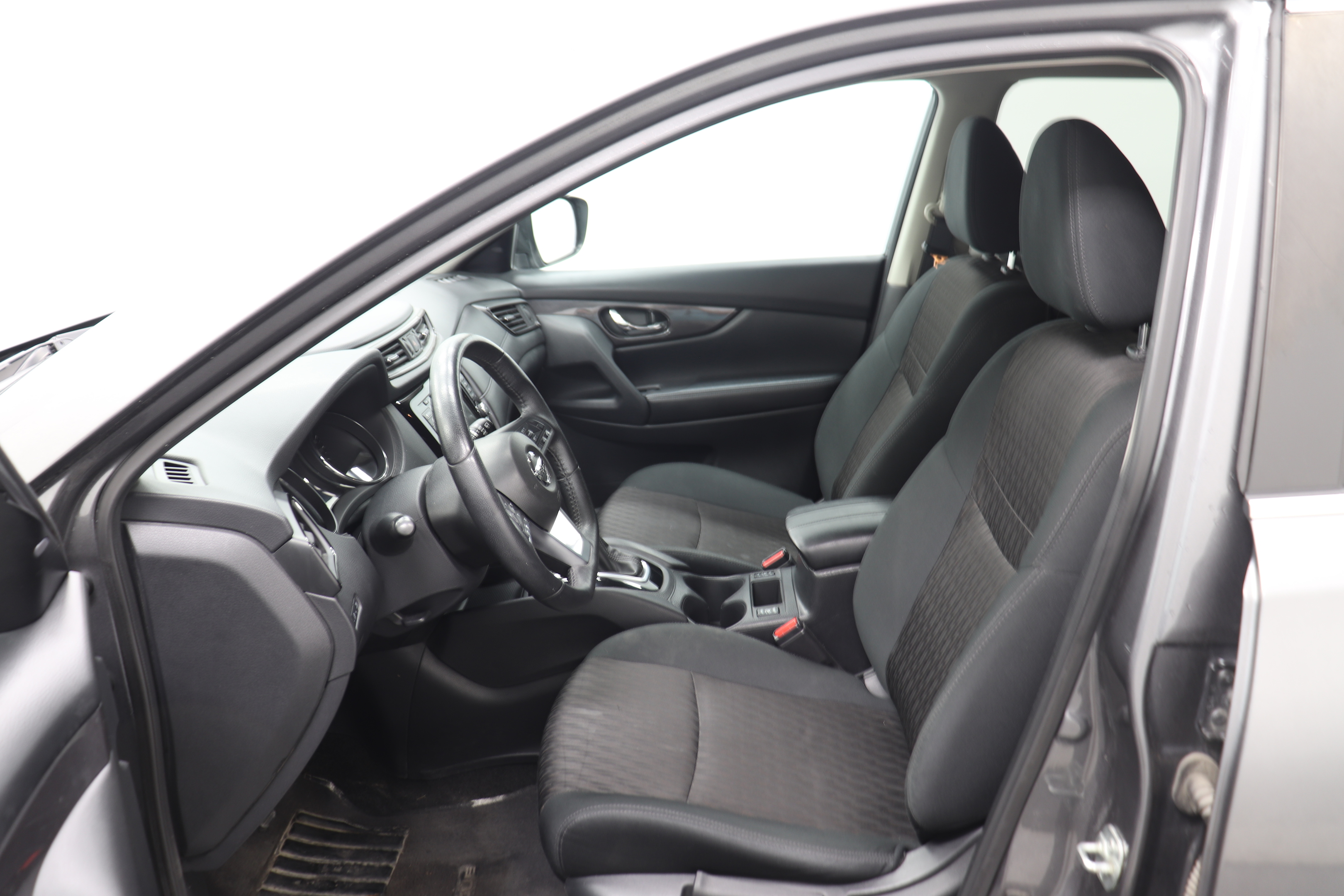 Nissan Rogue 2020
