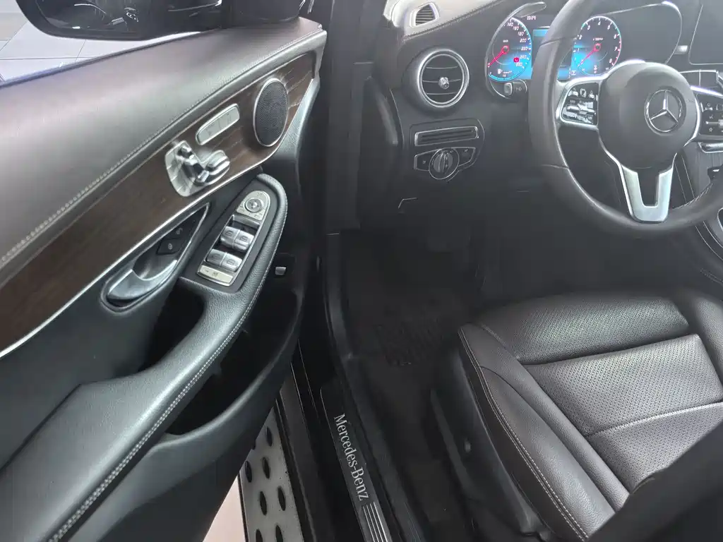 Mercedes-Benz GLC 2021