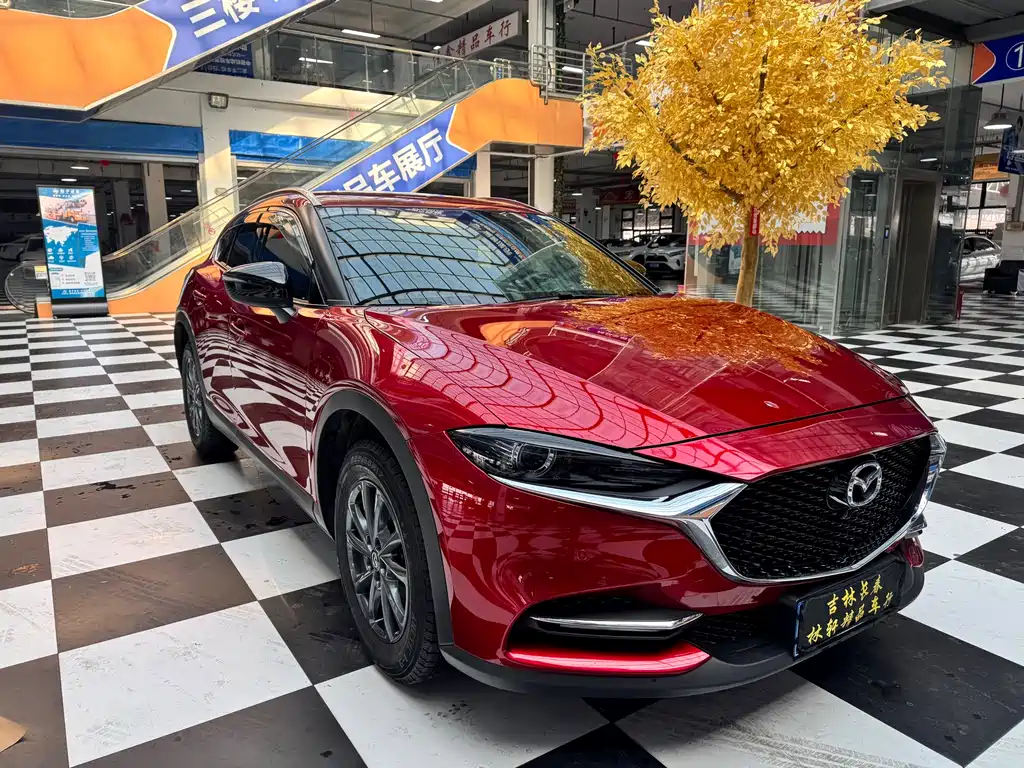 Mazda CX-4 2023