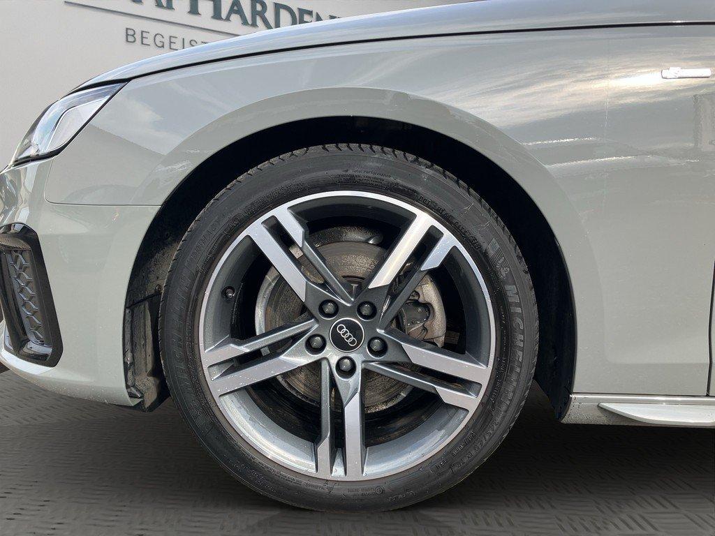 Audi A4 2022