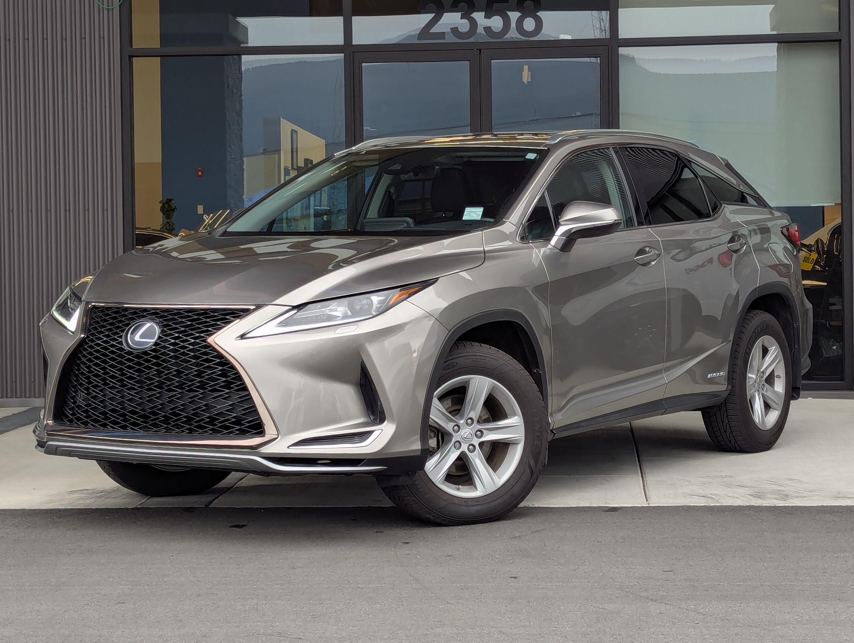 Lexus RX 2021