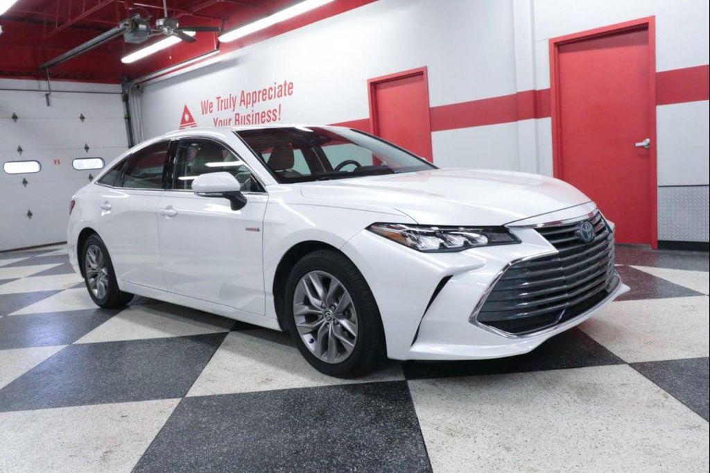 Toyota Avalon 2021