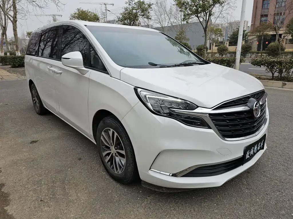 Buick GL8 2021