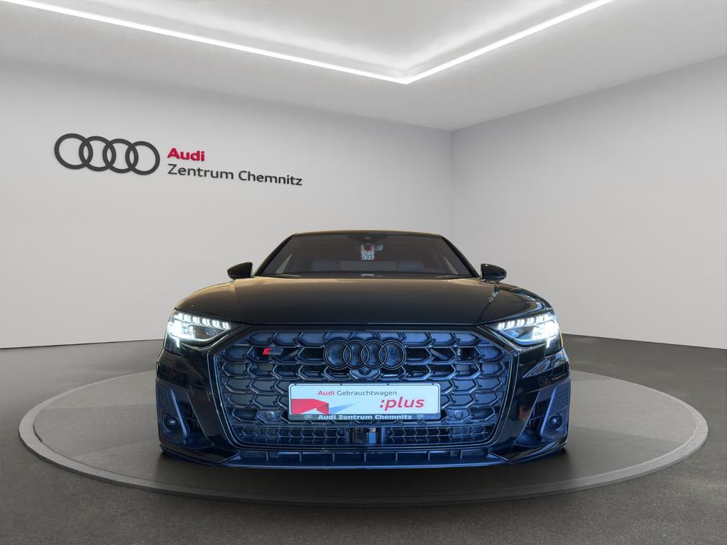 Audi S8 2023