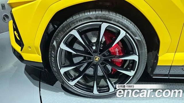 Lamborghini Urus 2022