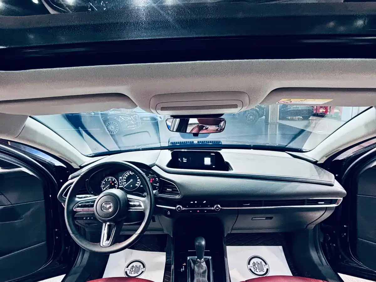 Mazda CX-30 2024