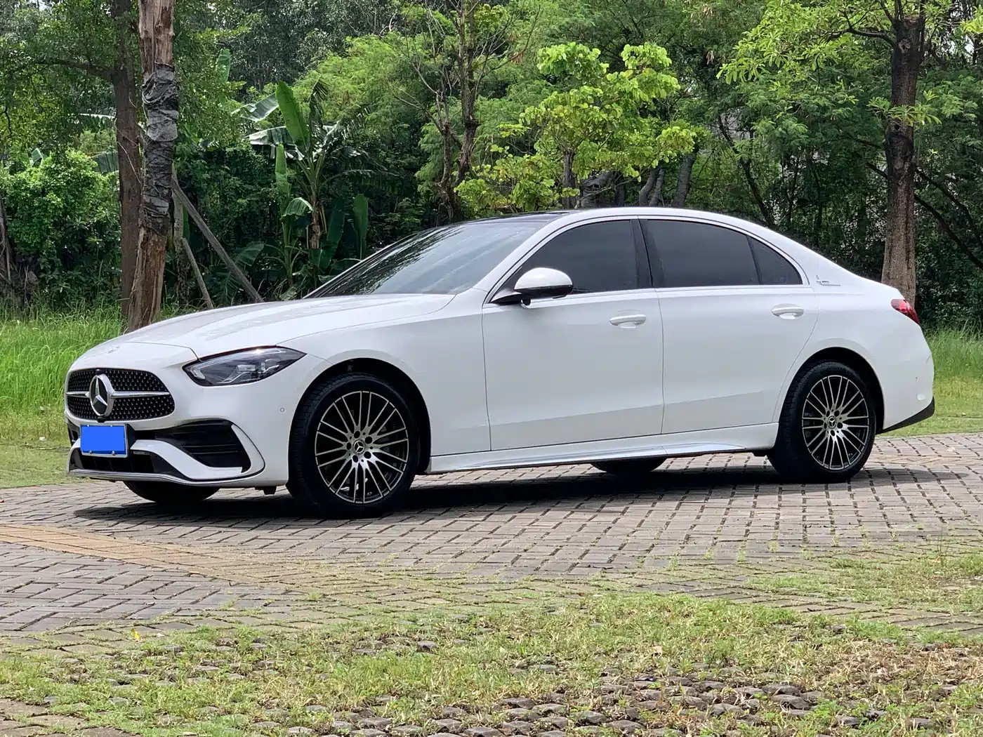 Mercedes-Benz C-Класс 2024