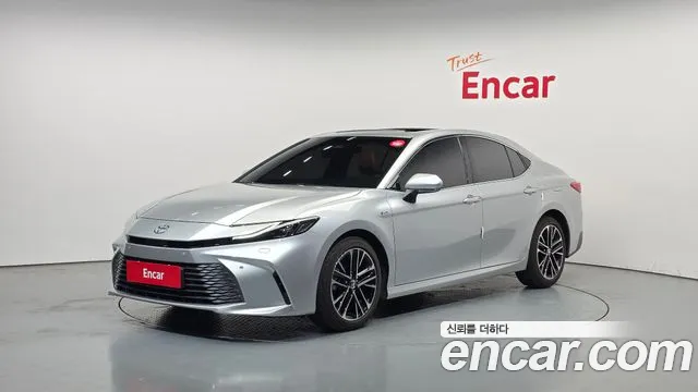 Toyota Camry 2024