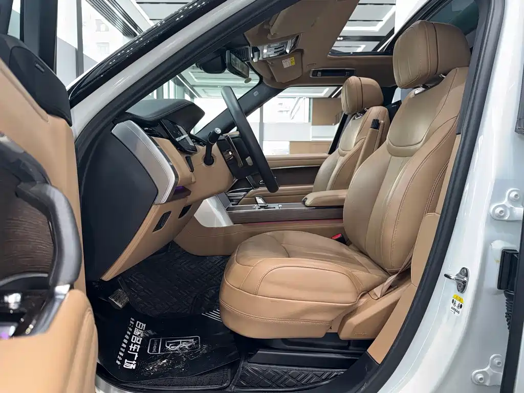 Land Rover Range Rover 2024
