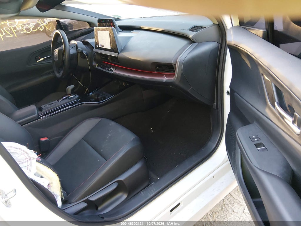 Toyota Prius 2025
