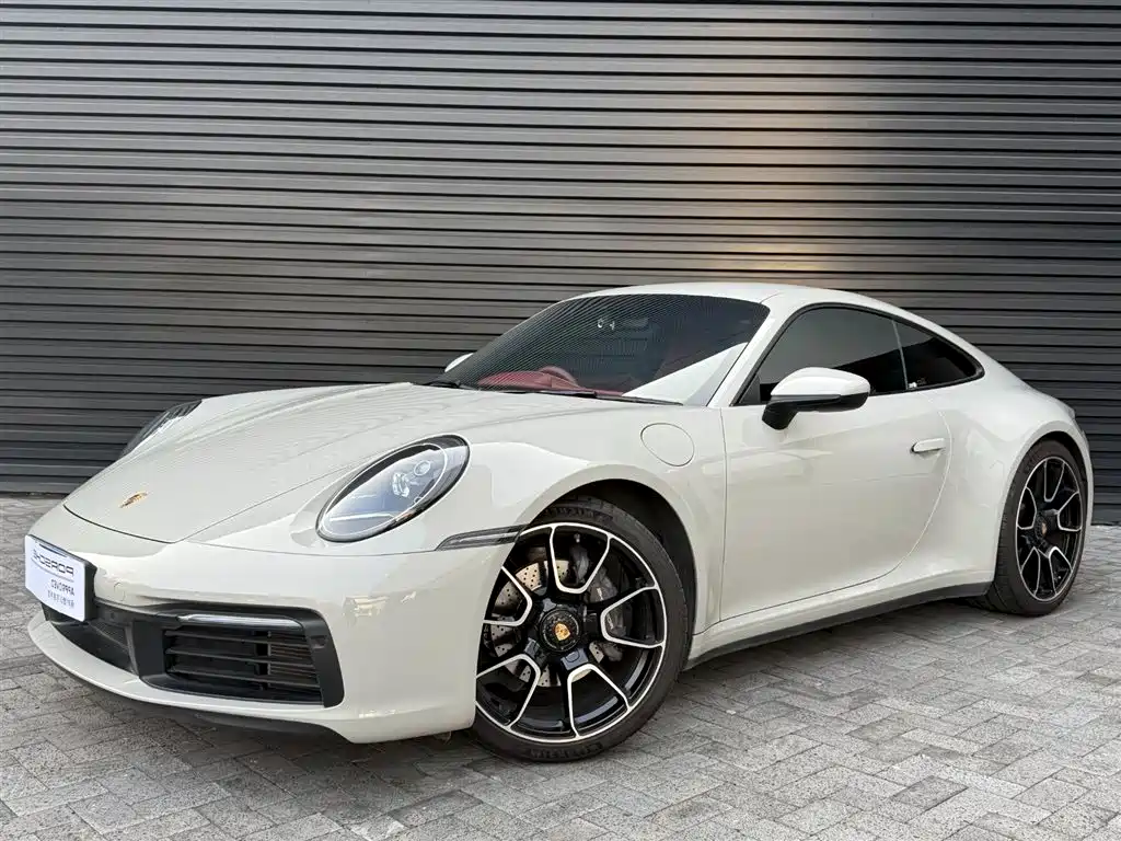 Porsche 911 2022