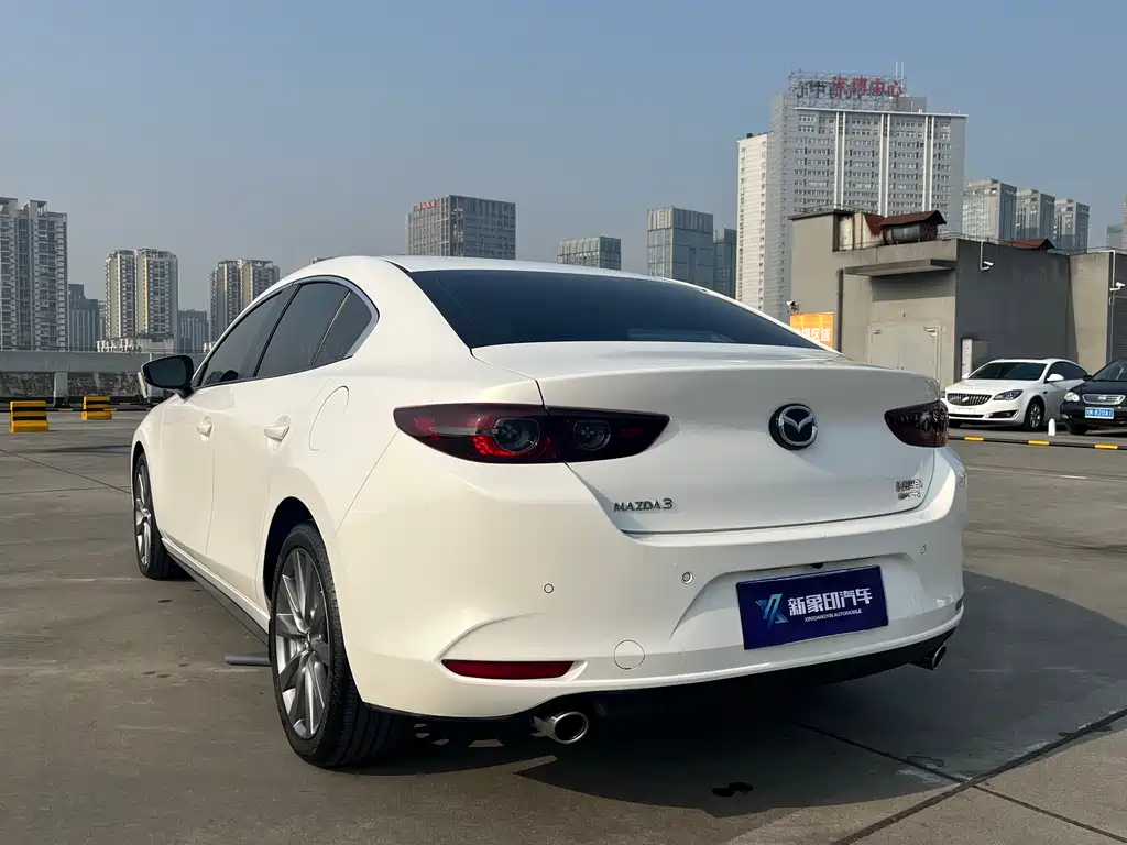 Mazda 3 2022