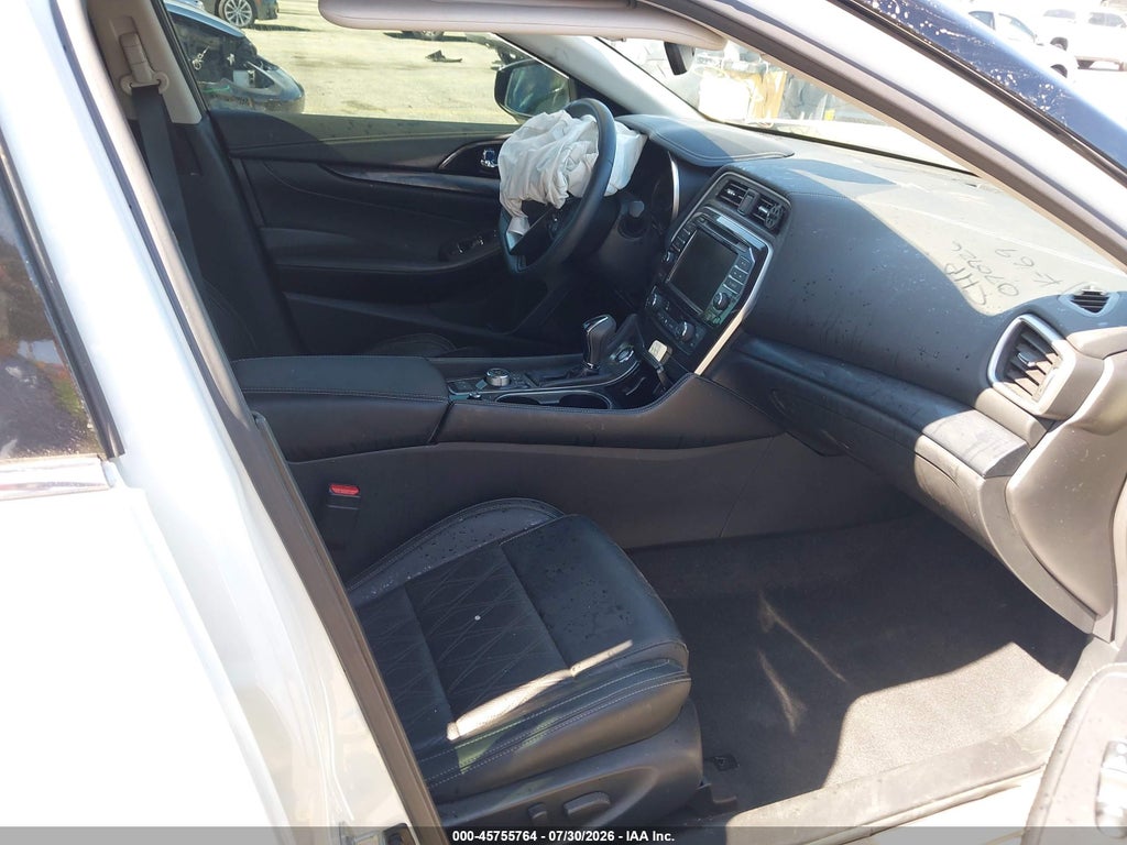 Nissan Maxima 2023