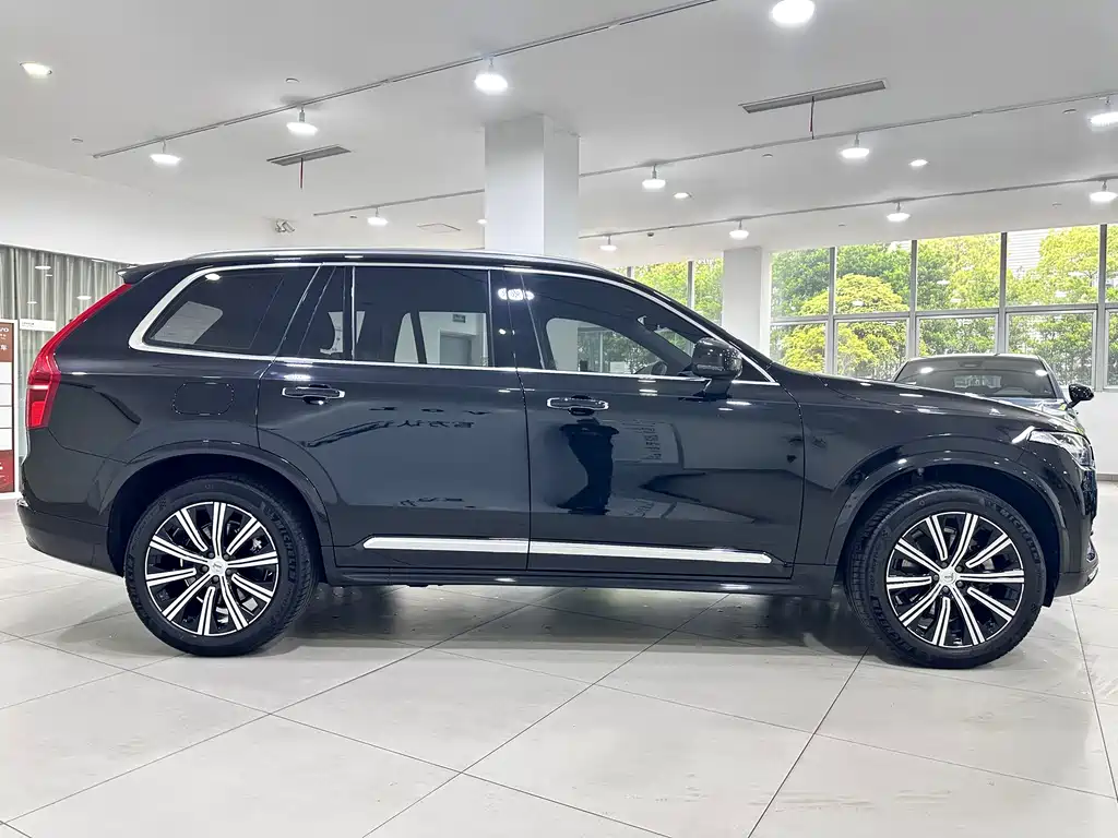 Volvo XC90 2023