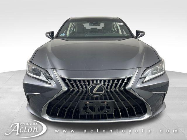 Lexus ES 2022