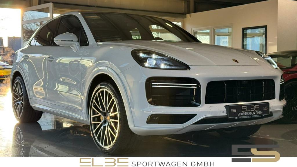 Porsche Cayenne 2021