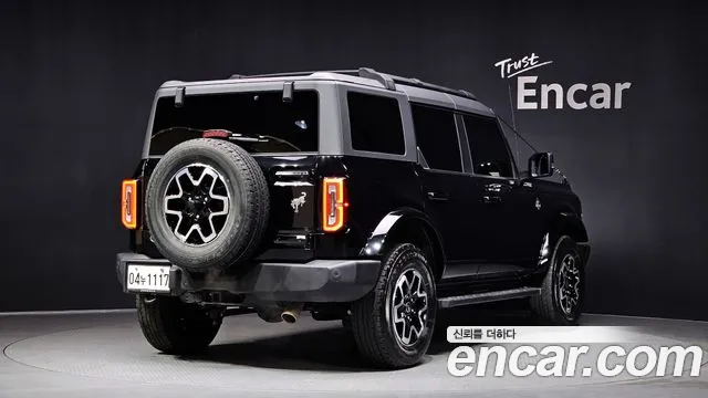 Ford Bronco 2022