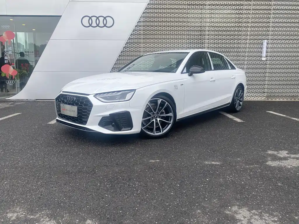 Audi A4 2023