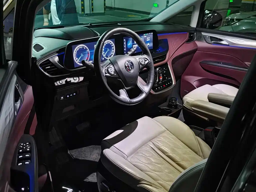 Buick GL8 2021