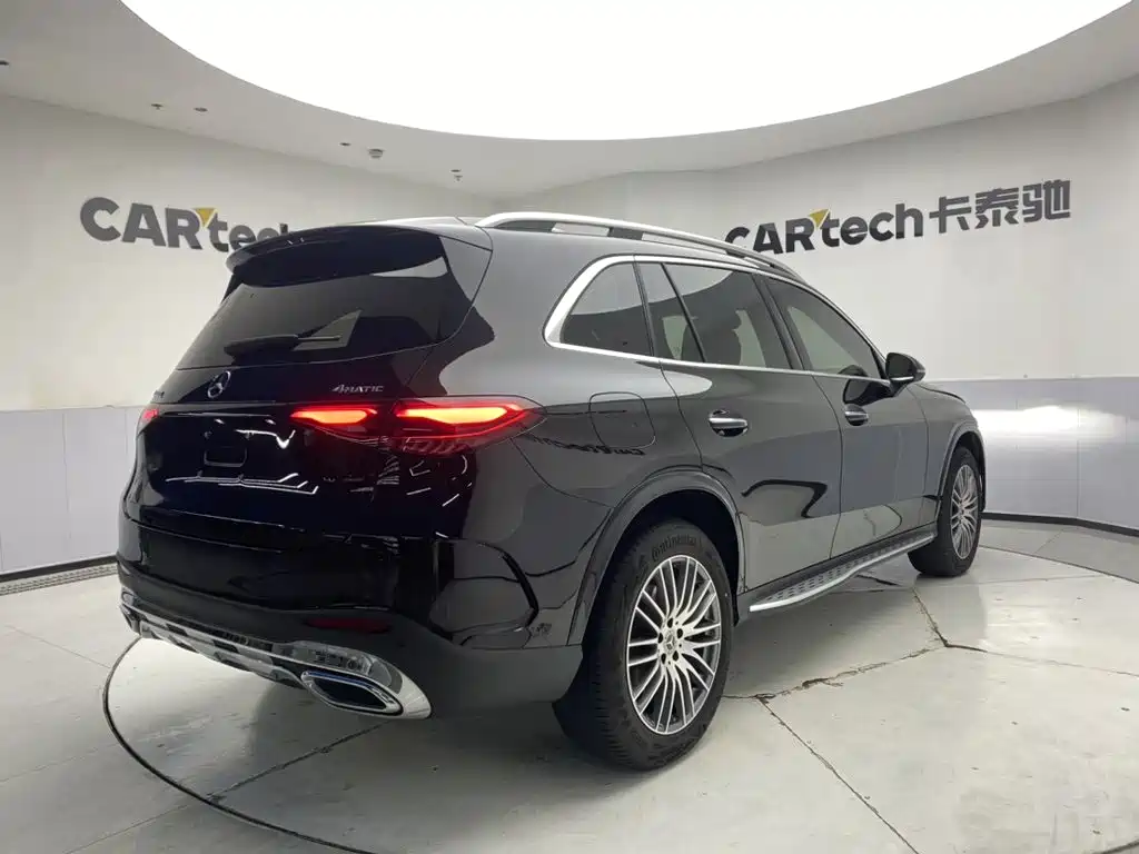 Mercedes-Benz GLC 2025