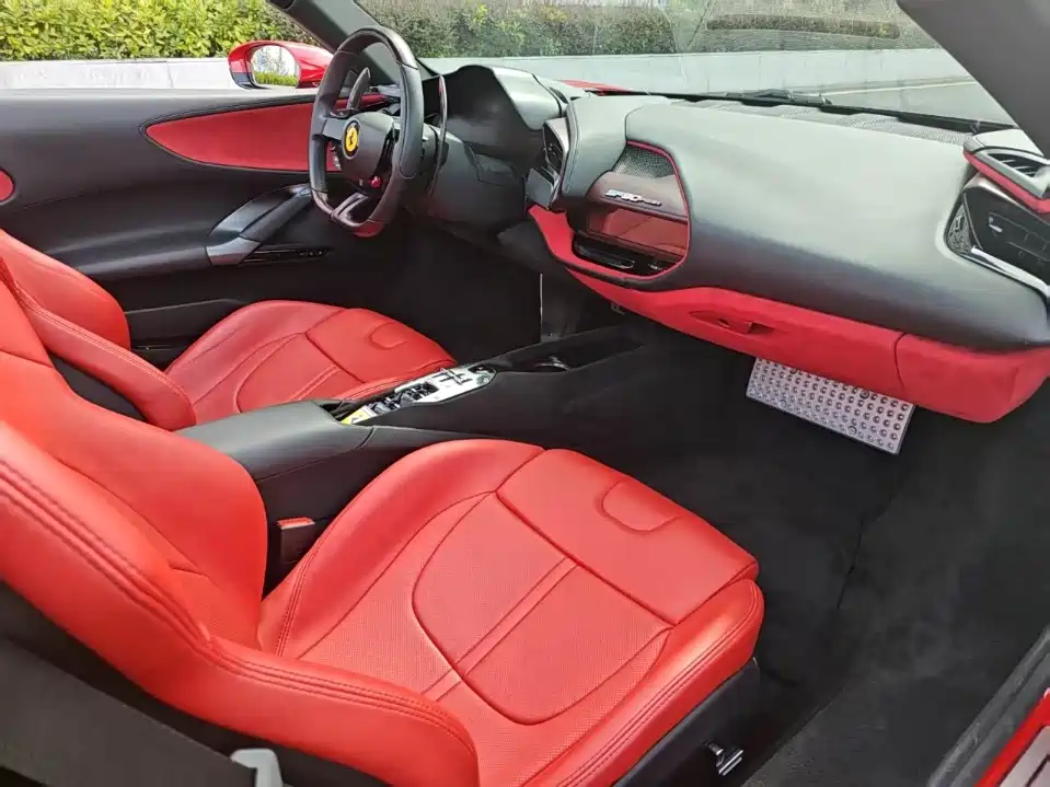 Ferrari SF90 2021