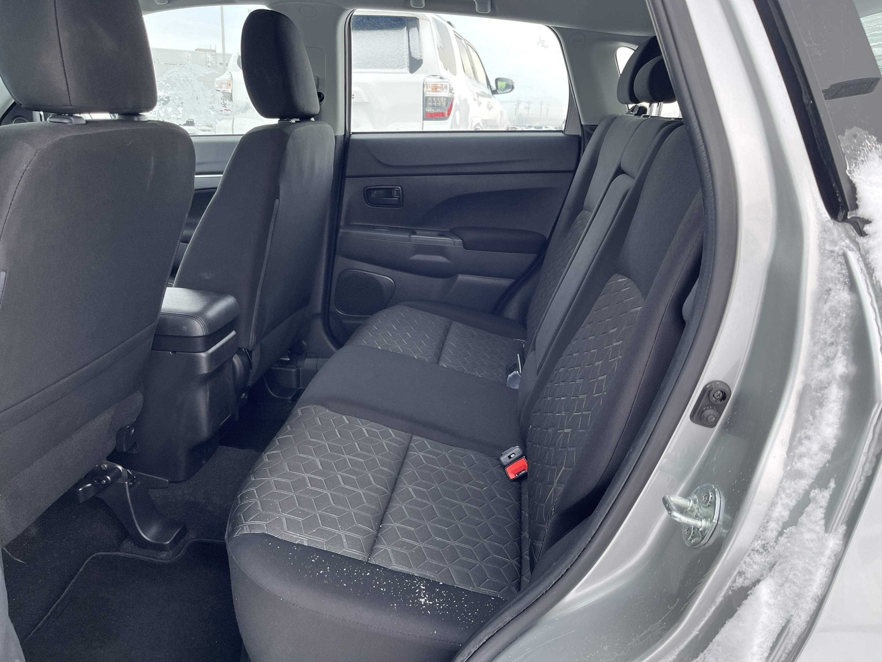 Mitsubishi RVR 2025