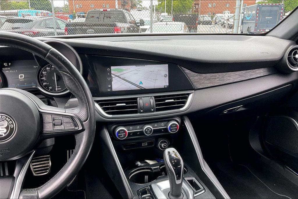 Alfa Romeo Giulia 2022