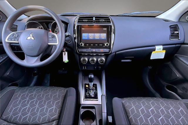 Mitsubishi Outlander Sport 2026