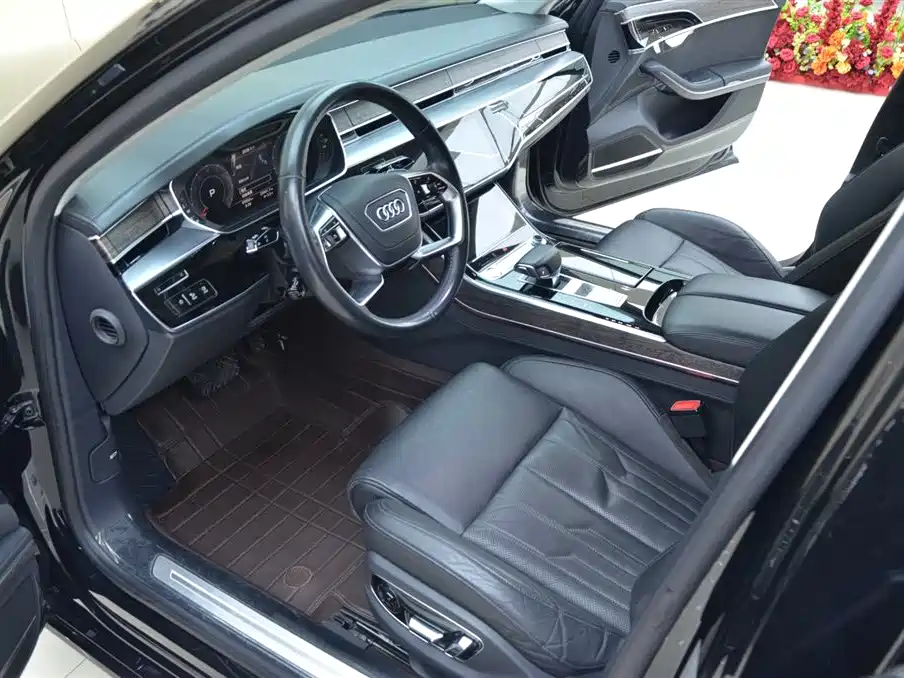 Audi A8 2021