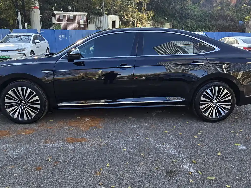 Volkswagen Passat 2021