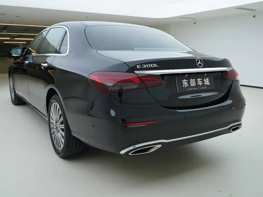 Mercedes-Benz E-Класс 2022