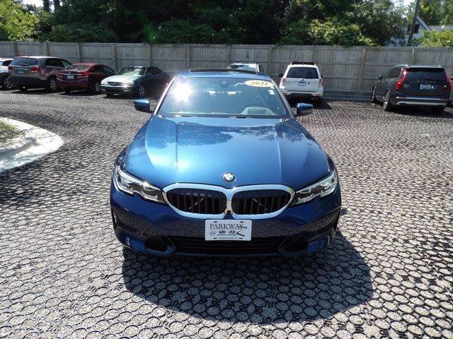 BMW 330 2021