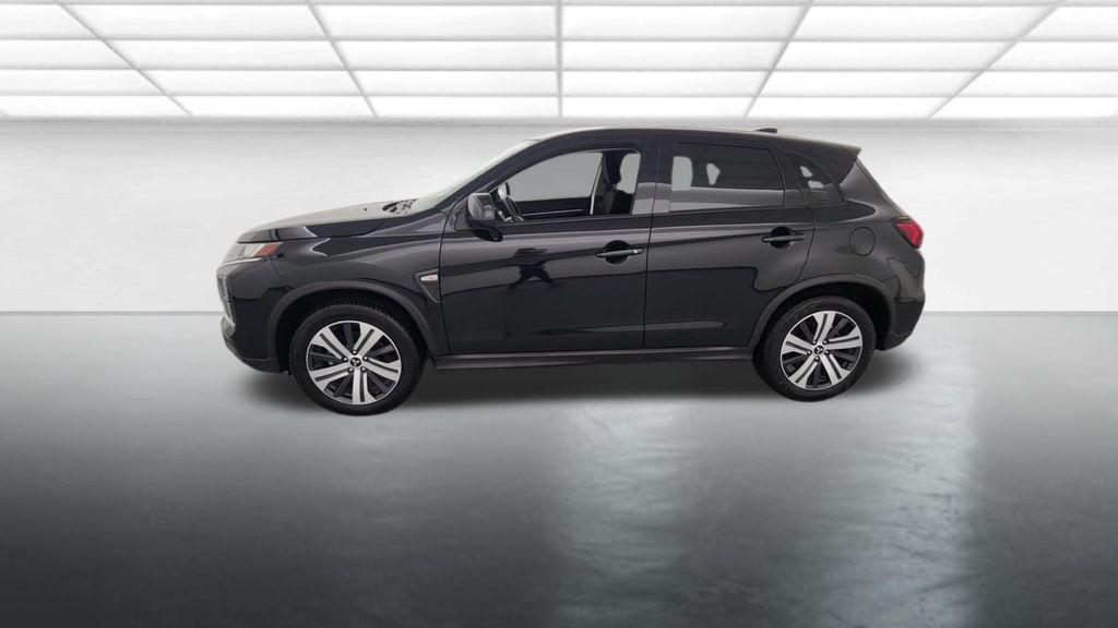 Mitsubishi Outlander Sport 2024