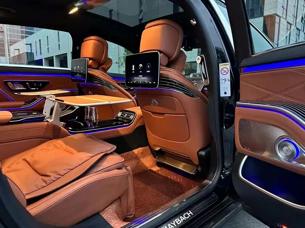 Mercedes-Benz Maybach S-Класс 2022