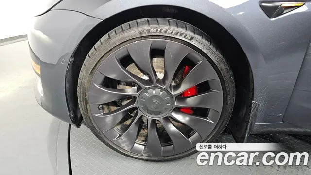 Tesla Model 3 2021