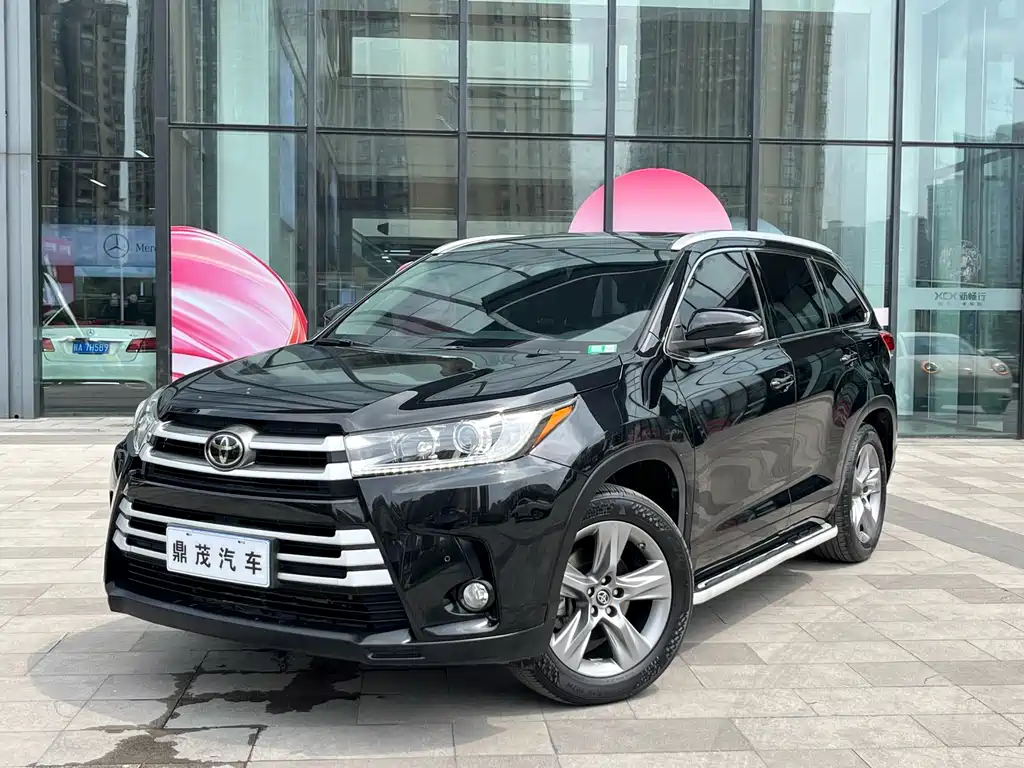 Toyota Highlander 2021