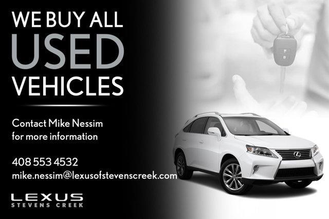 Lexus UX 2024