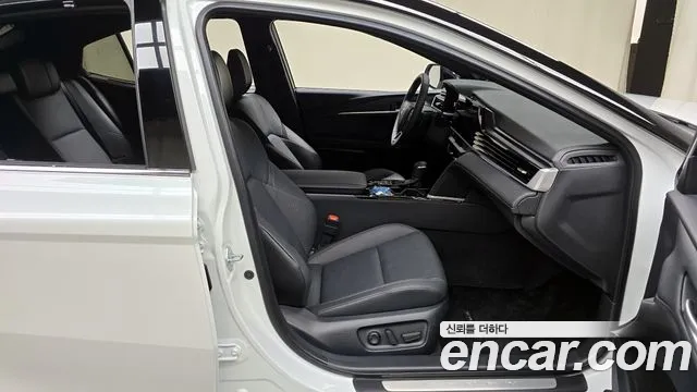 Toyota Camry 2025