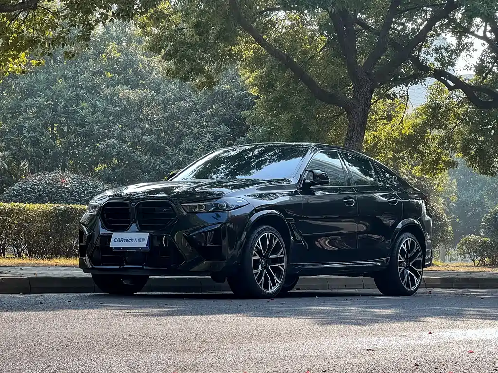 BMW X6 M 2023