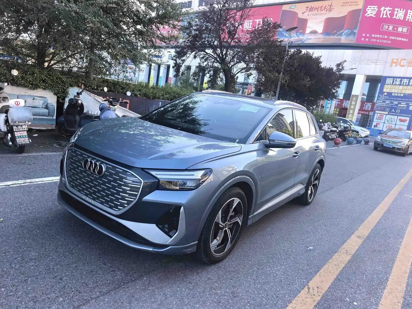 Audi Q4 e-tron 2024