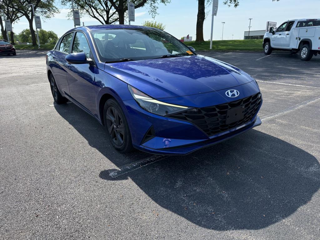 Hyundai Elantra 2023