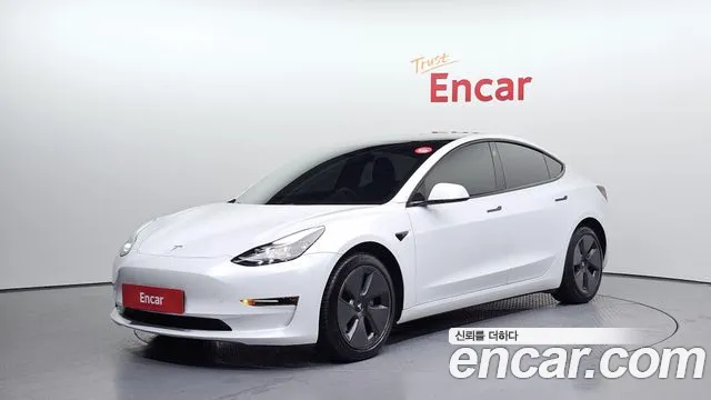 Tesla Model 3 2021