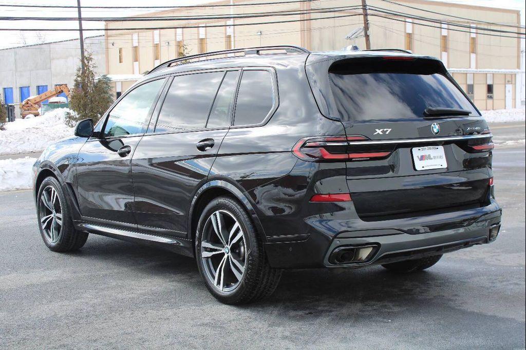 BMW X7 2023