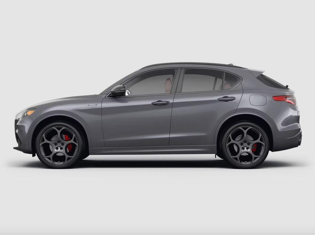 Alfa Romeo Stelvio 2023