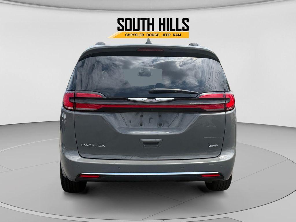 Chrysler Pacifica 2022
